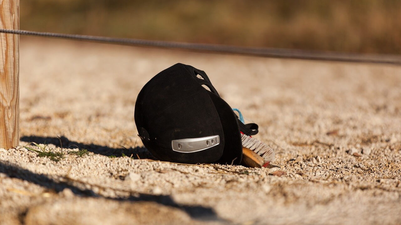 Basic care tips for horse riding helmets for beginners