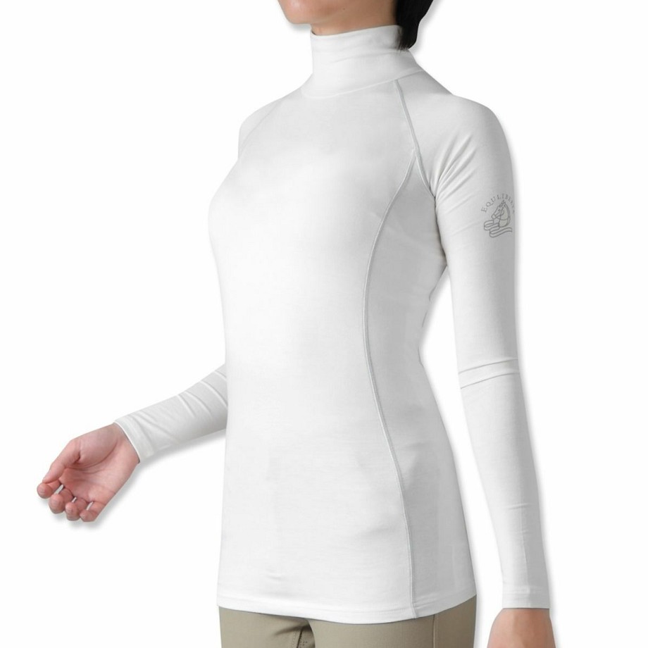 Warm horse riding outfits for cold winter. Top 3 recommendations!