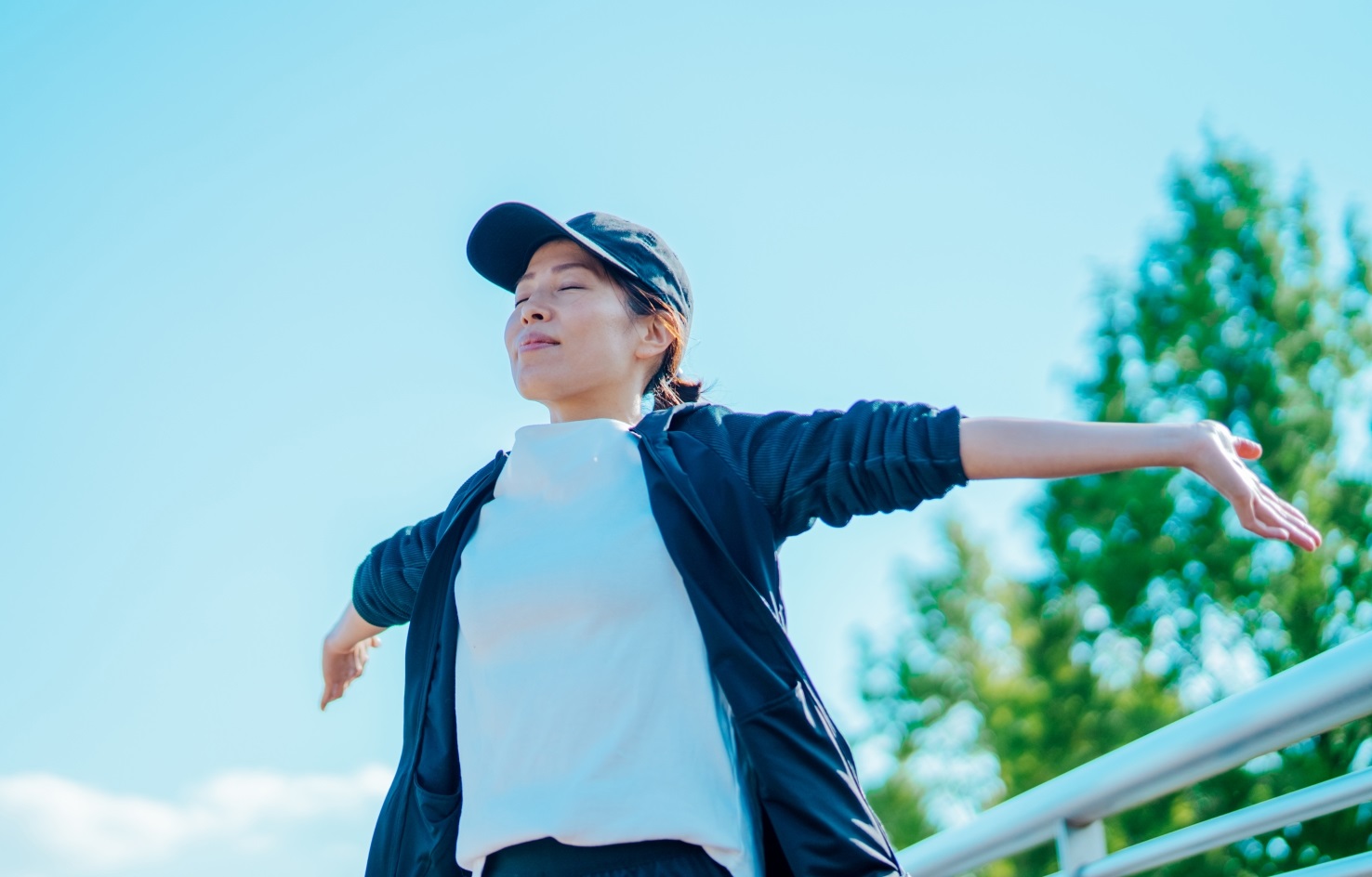 Absolutely do it! Warm-up exercises before riding