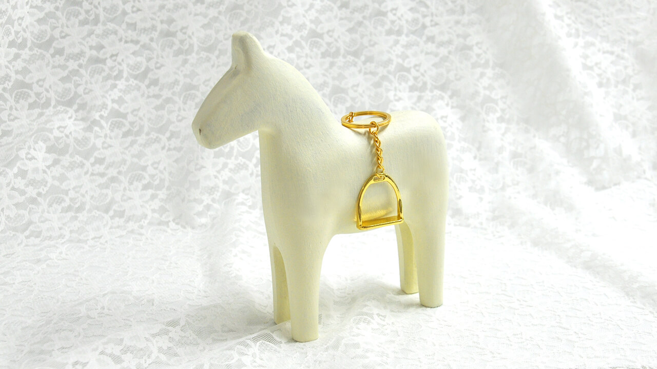 【Shine with a Sense of Style!】JODHPURS Double Stirrup Keyring (Gold)