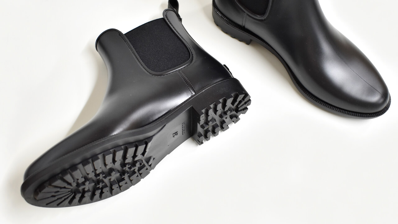 Unbeatable waterproof PVC short boots